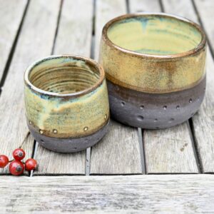 Zöld barna pöttyök